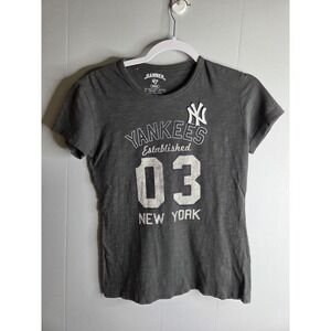 Banner‎ 47 Mens New York Yankees Graphic T-Shirt Charcoal Grey Medium MLB NY 03